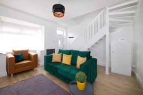 Thomson House - Air Host & Stay - 2 mins to town